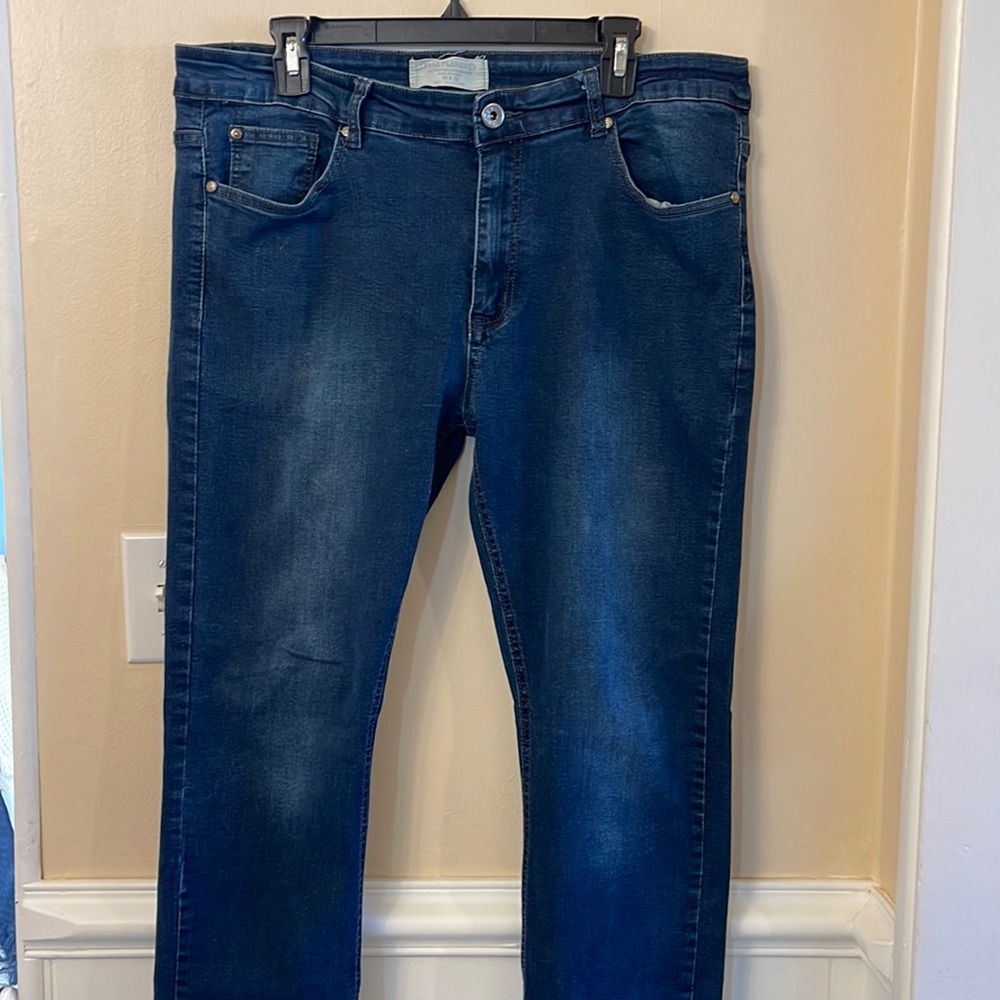 Free Planet 🌎 jeans 👖 men’s size 36x32 skinny leg.